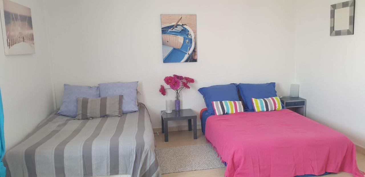 Studios à Golfe juan Esterno foto